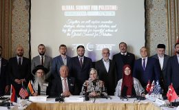 Gazze’deki soykırım İstanbul’da ele alındı