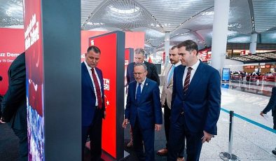 İGA İstanbul Havalimanı’nda demokrasi coşkusu