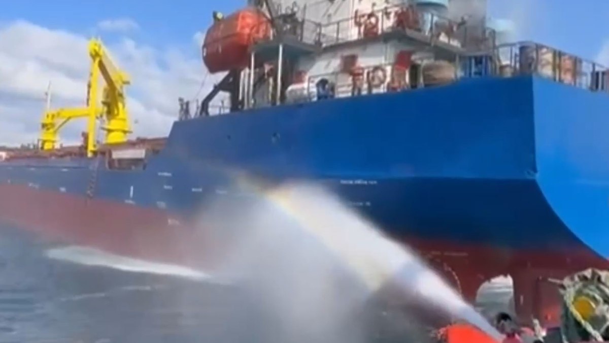 Marmara Denizi açıklarındaki gemi yangınında detaylara ulaşıldı