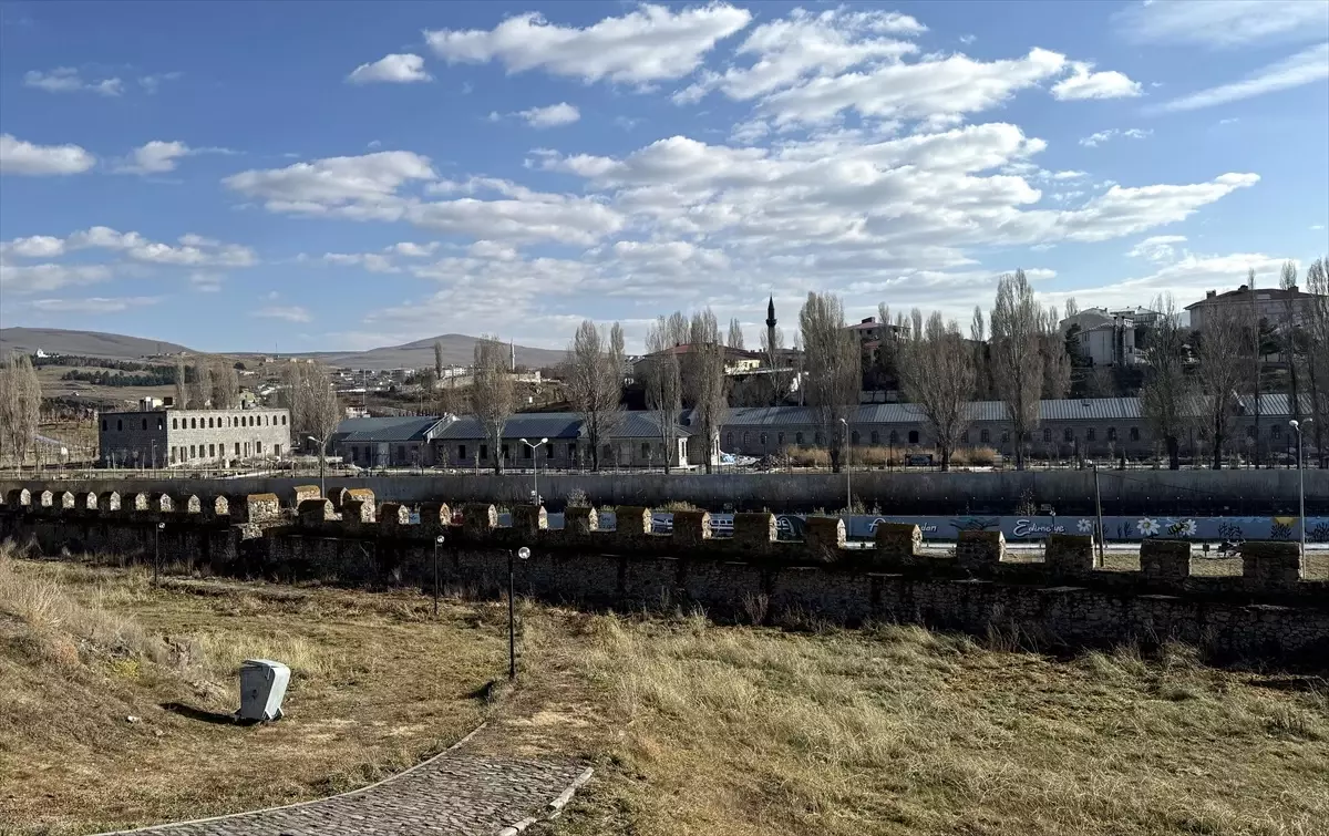 Ardahan Kalesi’nde Ziyaretçi Rekoru