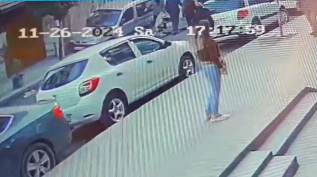 Beyoğlu’nda Ekmek İsteyen Öğrenciye Saldırı